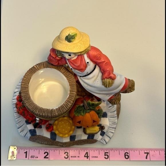 PartyLite Vintage Girl Scarecrow Tea Light / Votive Holder - Picture 5 of 8